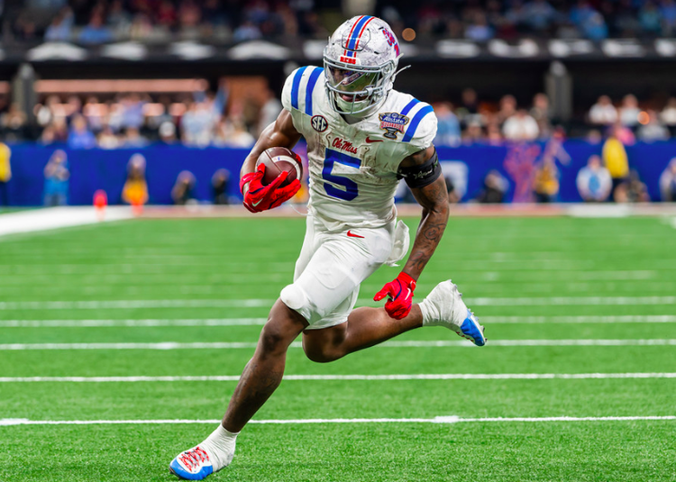 Star Ole Miss running back Kewan Lacy featured on EA Sports CFB 27 cover