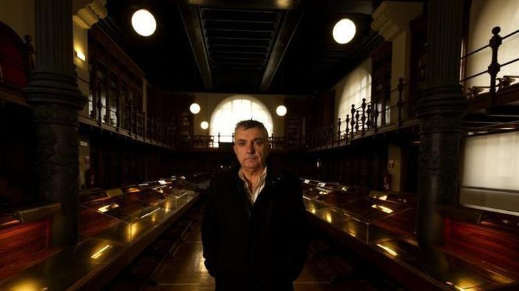 Manuel Vilas: "No hay tanto una crisis del sistema educativo como de no querer saber por qué somos mortales"