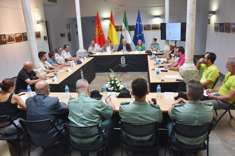 La Junta Local de Seguridad confirma el dispositivo especial de seguridad para la Feria y Fiestas de Baza y el Cascamorras