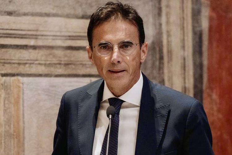 Turco: “Stop privatizzazione BdM finché non saranno risarciti ex azionisti”