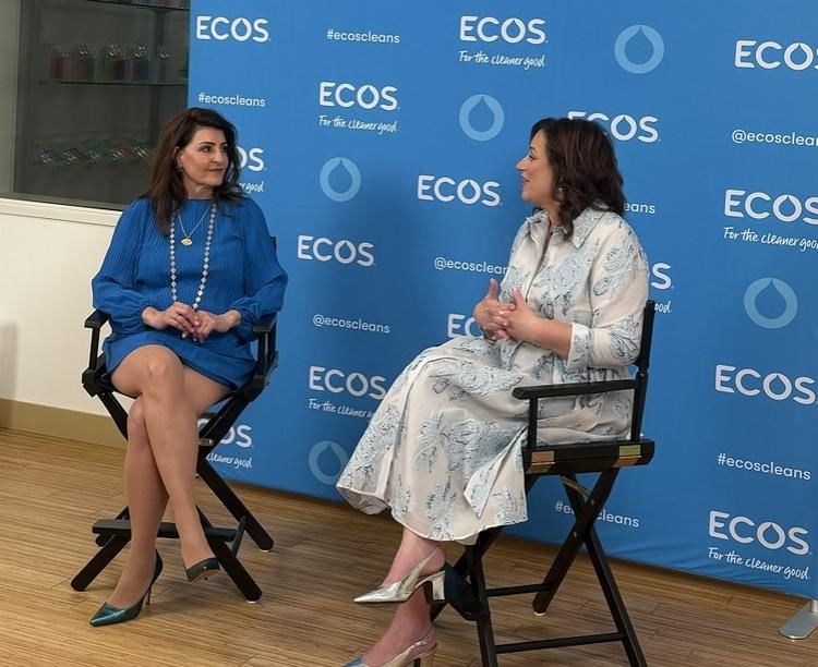 Nia Vardalos, Kelly Vlahakis-Hanks on stage at a Press event.