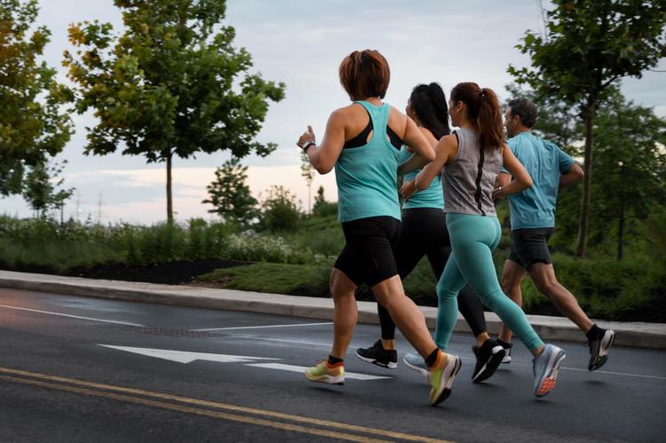 Quanto mais ativo, melhor: metas acima de 150 minutos de exercício por semana podem ampliar proteção cardiovascular