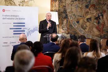 Farmaceutica, Zaffini (Fdi): "Fondamentali innovazione, accesso e sostenibilità"