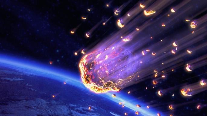 عالم فلك يحذر من نيزك آخر من نوع “تشليابينسك”