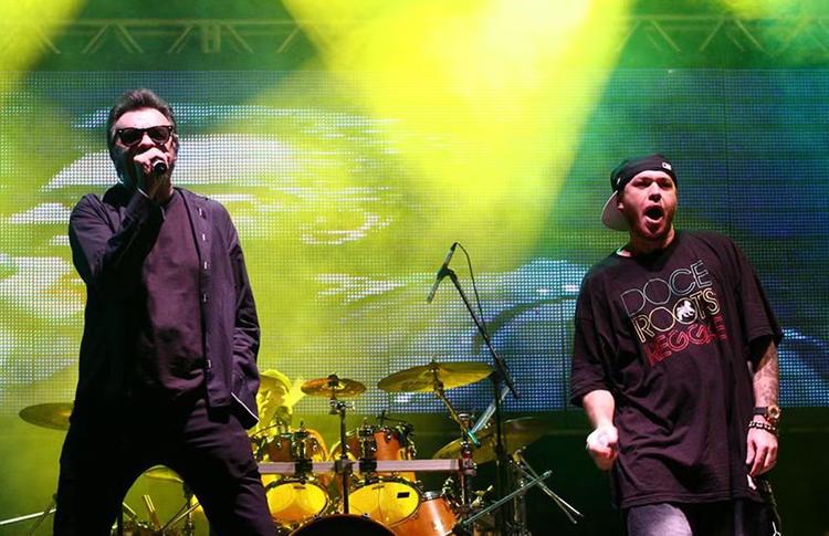 Trilha sonora da juventude: fãs relatam como álbum acústico do Charlie Brown Jr. marcou suas vidas 23 anos atrás