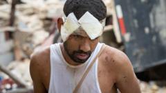 "Hospitales completamente desbordados": cómo el terremoto pone más presión al ya deteriorado sistema de salud de Venezuela
