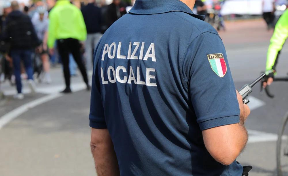Controlli a Marina di Camerota per l’operazione “Estate Sicura”: sanzionate strutture abusive e violazioni sulle spiagge