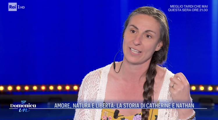 “Il mio unico scopo è liberare i miei figli”. La mamma della famiglia del bosco si confessa a Domenica In