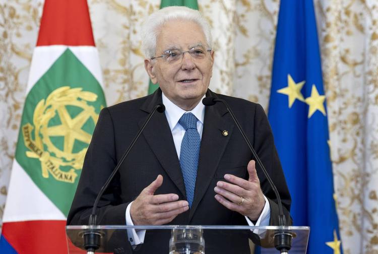 "Il clima è sereno". Mattarella aspetta il "ravvedimento"
