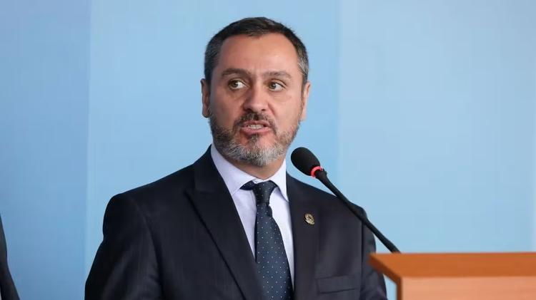 Diretor-geral da PF deve se encontrar com André Mendonça para diminuir tensões