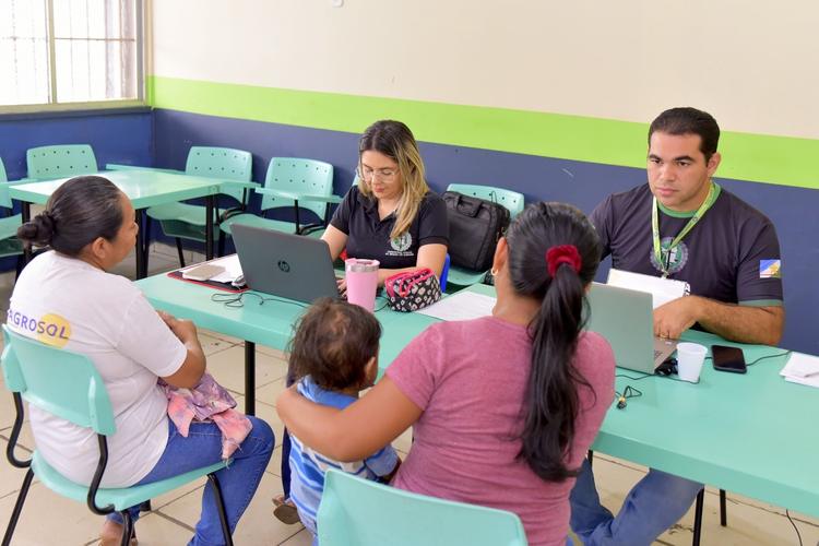 Governo de Roraima oferece serviços gratuitos de saúde e cidadania no Tancredo Neves