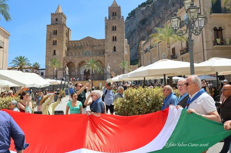 Si è svolta a Cefalù, caratterizzata da grande emozione collettiva e notevole partecipazione sia della cittadinanza sia...