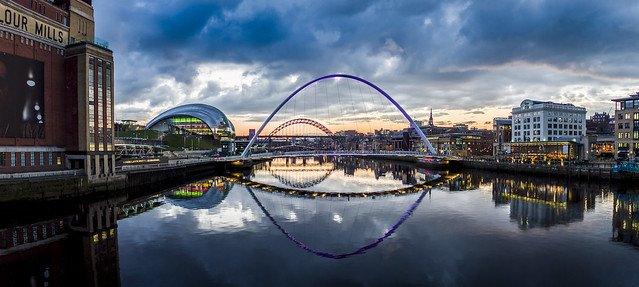 Newcastle Quayside, Gateshead Millennium Bridge