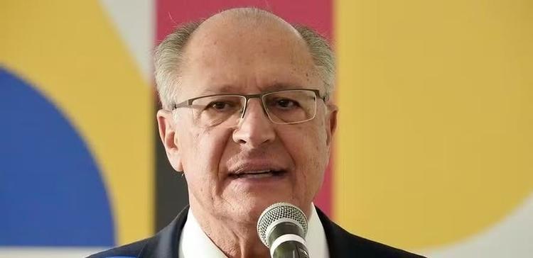 Alckmin defende mandato para ministros do Supremo Tribunal Federal