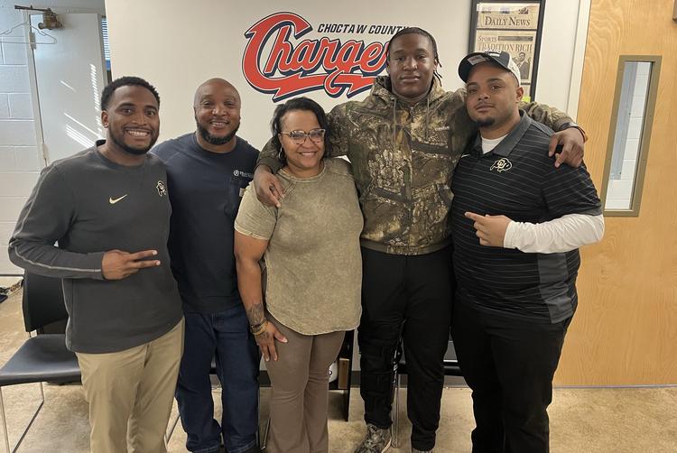 4-star Ole Miss commit flips to Colorado hours after shutting down recruitment