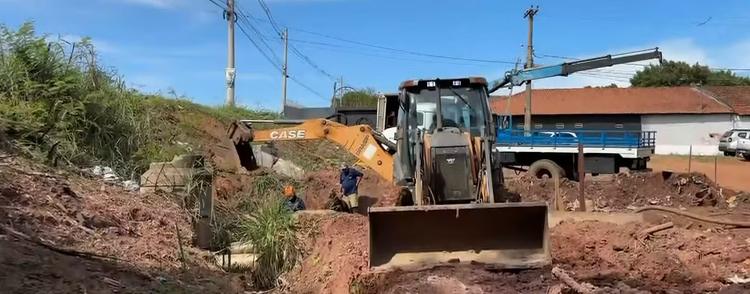Sem água: novo rompimento de adutora afeta cidade do interior de SP; veja locais