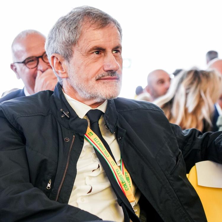 Alemanno lascia Rebibbia: "Esco dal carcere innocente"