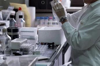 Cancro al polmone, una 'firma' nel sangue predice il rischio di tumore: nuove speranze per prevenirlo