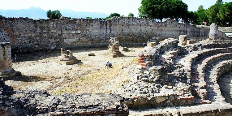 Turismo culturale in Calabria... sulla carta: quando il patrimonio è “chiuso”