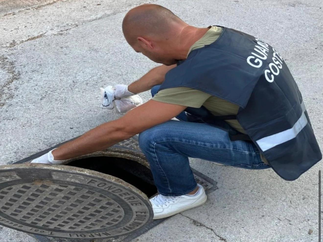 Policastro Bussentino, scarico abusivo in mare: sequestrato impianto