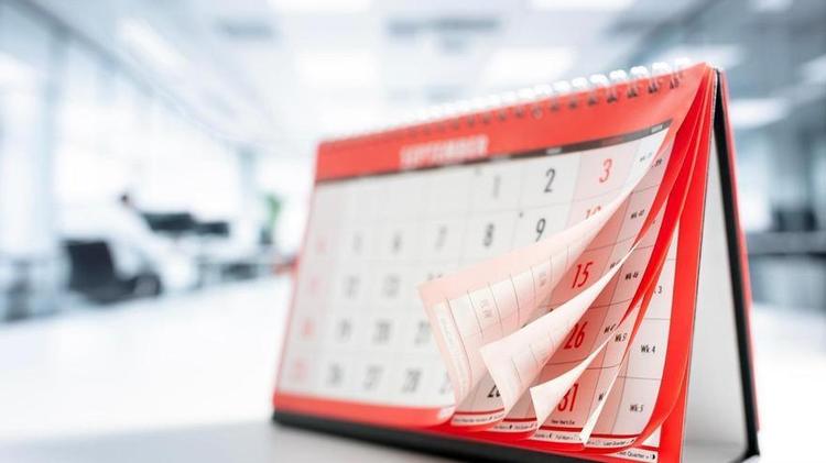 La RAE lo deja claro: ¿los meses, días de la semana y estaciones del año se escriben con mayúscula o minúscula?