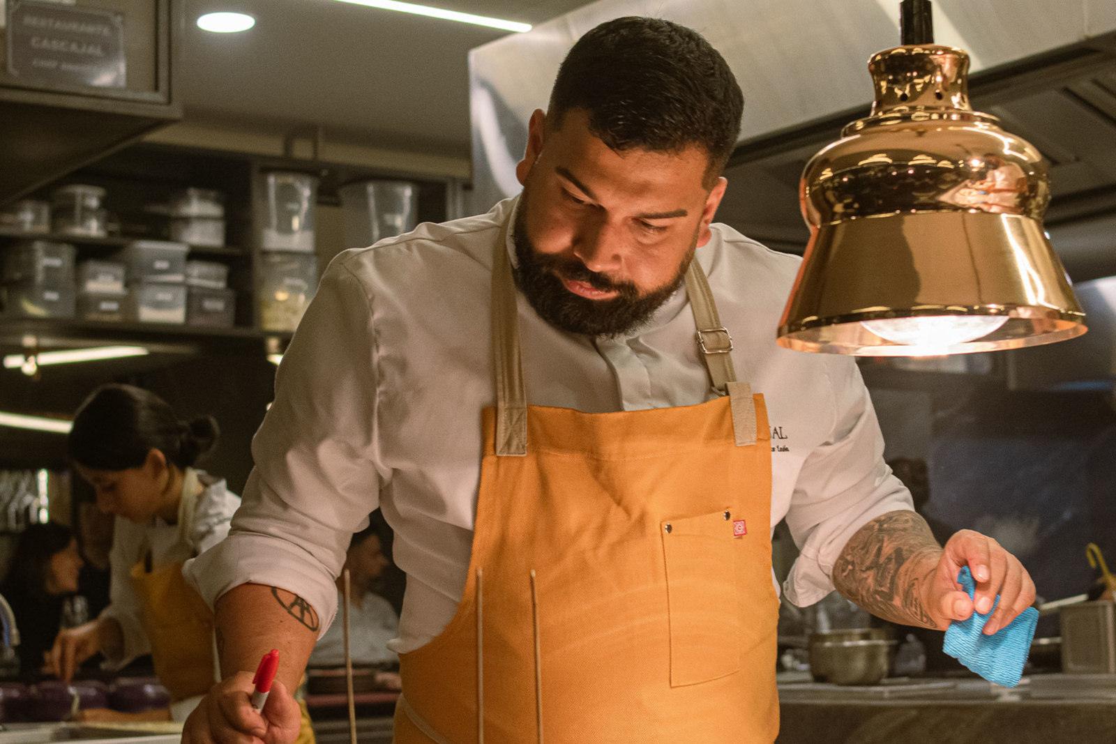 The first Colombian to obtain the title of Master Chef of France