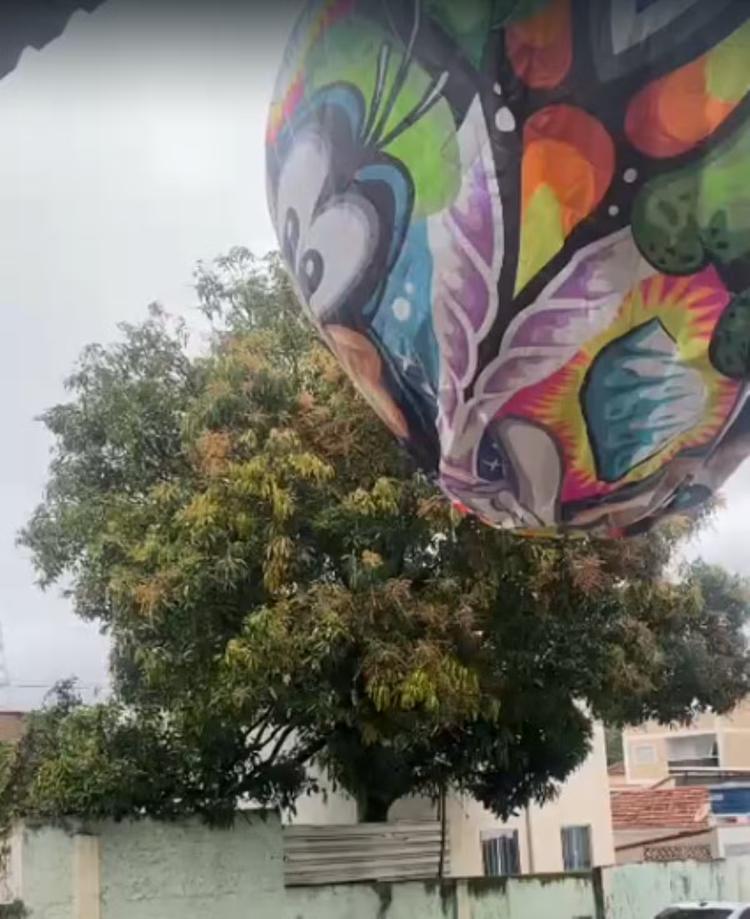 Balão cai na sede do Samu e é apreendido pela Guarda Municipal em Paraíba do Sul
