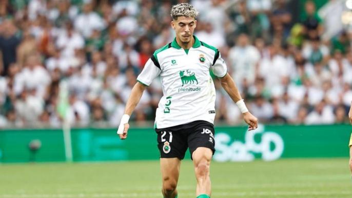 الزابيري يقود راسينغ سانتاندير للفوز على ألافيس