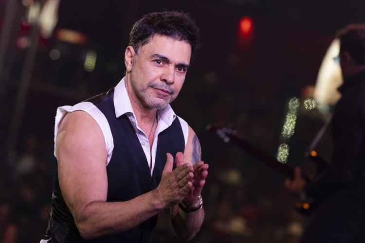 Zezé Di Camargo bate recorde e emociona fãs em quatro cidades durante maratona de shows