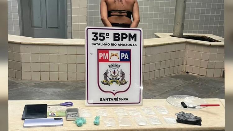 Mulher é levada à delegacia após ser encontrada com porções de substância semelhante à cocaína em Santarém