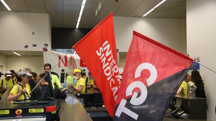 Las familias piden al Govern que impulse un acuerdo en educación fuera de la mesa sindical
