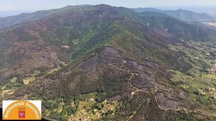 Maltempo in Toscana, allagamenti a Prato e Massa. Allerta arancione sul monte Faeta