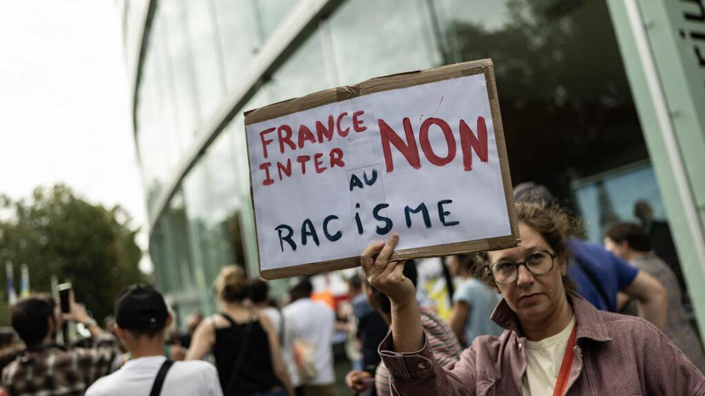 France Inter supprime l'édito contesté de Charles Sapin qui déplore "une censure préventive"