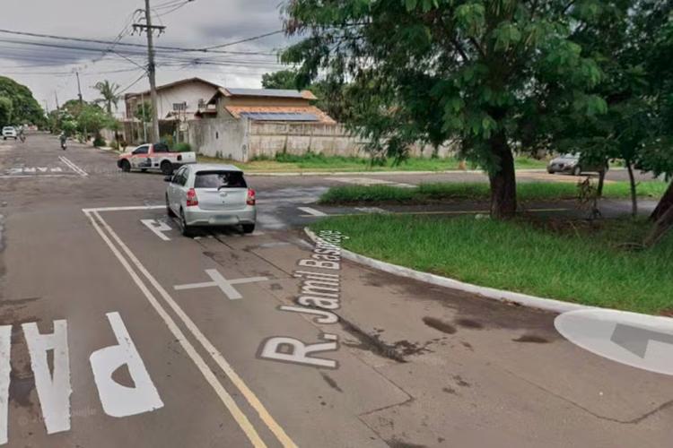 Motociclista morre em acidente após motorista avançar sinal de pare em MS