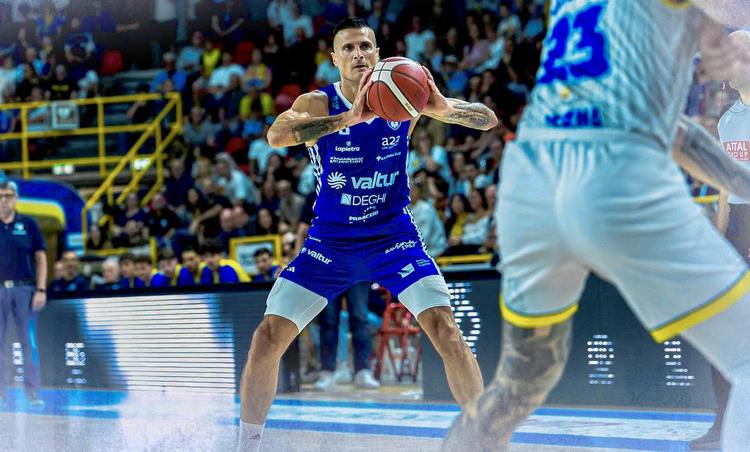 Basket A2/M, Brindisi ko anche in gara-2: doppio vantaggio Verona