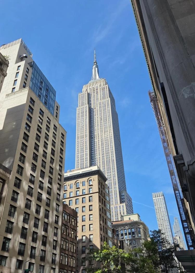 empire state building as seen from the ground