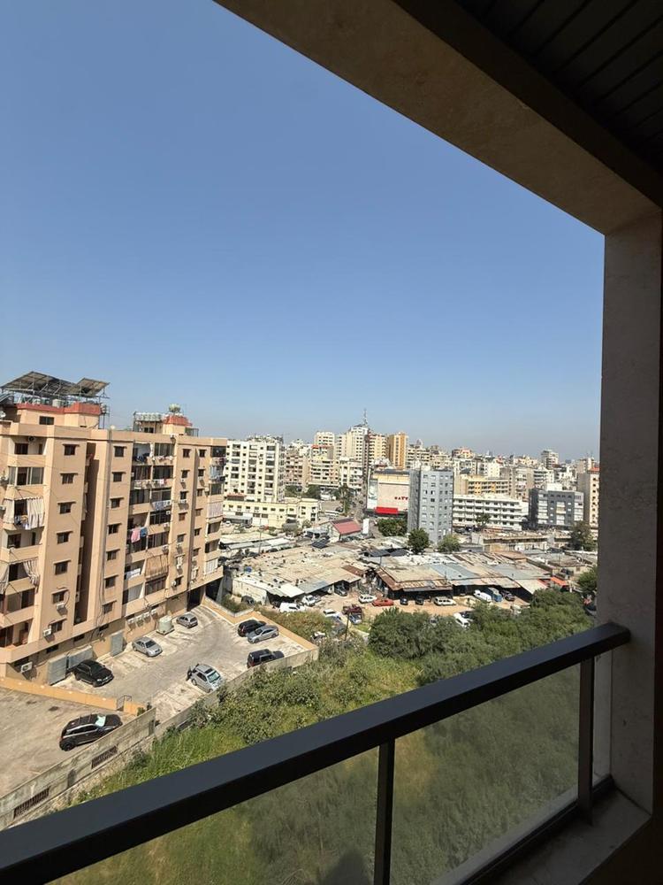 For Sale: Apartment in Dekweneh