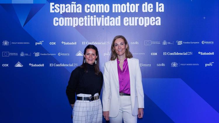 Cristina Montero de Cózar y Sara García de Philip Morris International. 