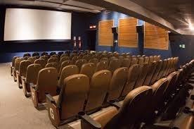 Apagão de energia cancela pré-estreia de 'O Diabo Veste Prada 2' e afeta mais de 350 espectadores no Estação Rio