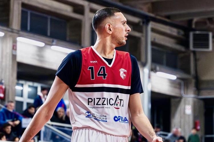 Basket B2/M, Lions Bisceglie: sotto canestro arriva Anoir Filahi