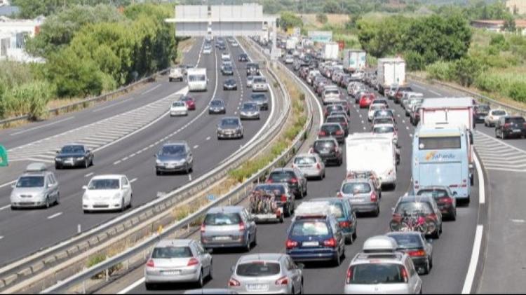 Du monde sur la route pour ce week-end du 8 mai !