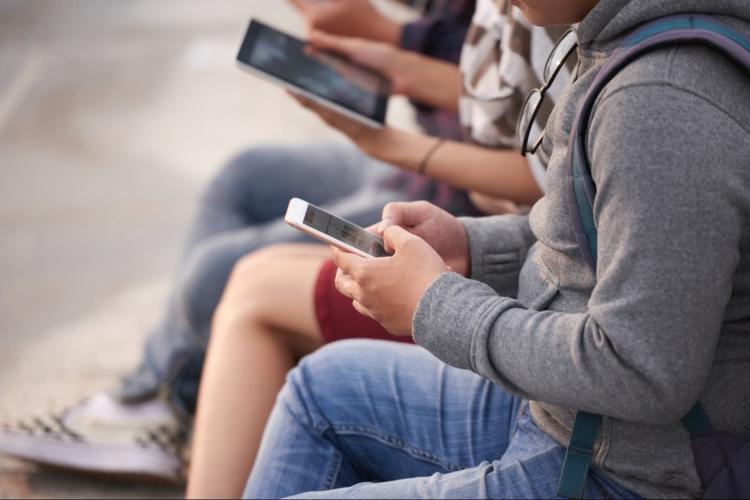 Interdiction du téléphone portable : comment ça se passe ?