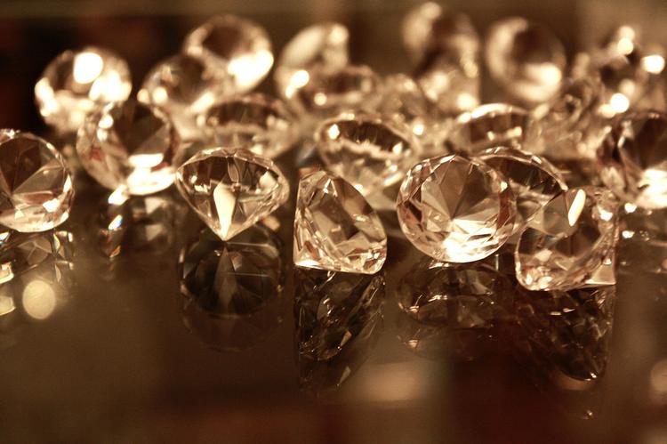 Will Natural Diamonds Cease to Be Sold in the Near future?
