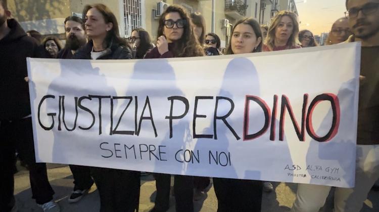Foggia in corteo per Dino Carta, giovedì i funerali