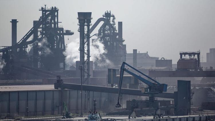 Fort-Mardyck&nbsp;: La première commission Air, odeurs et bruit évoque les problématiques liées à Dillinger et ArcelorMittal