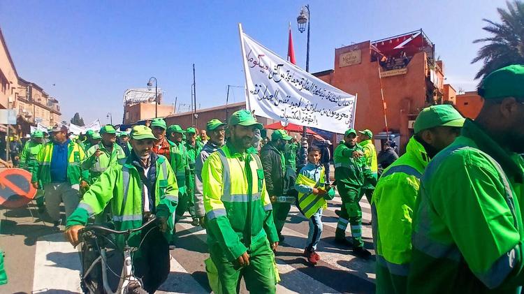 بالصور.. انطلاق المسيرات العمالية بمناسبة عيد الشغل بمراكش