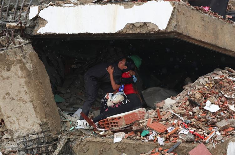 Número de mortos nos terremotos da Venezuela chega a 6.301