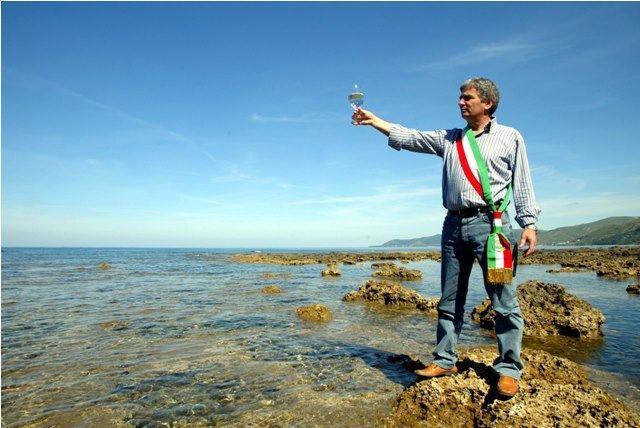 Angelo Vassallo, sedici anni senza verità: il 5 settembre tra il processo che slitta e la Fondazione che dice no alla “passerella”