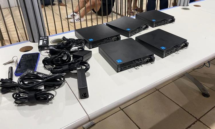 Homem é preso tentando vender computadores furtados da prefeitura em Porto Velho