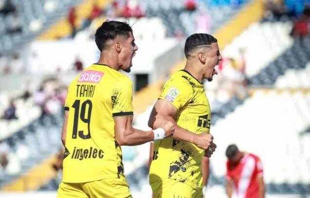 بعد موسم استثنائي.. نادي المغرب الفاسي يتوج بطلا للمغرب للمرة الخامسة قي تاريخه